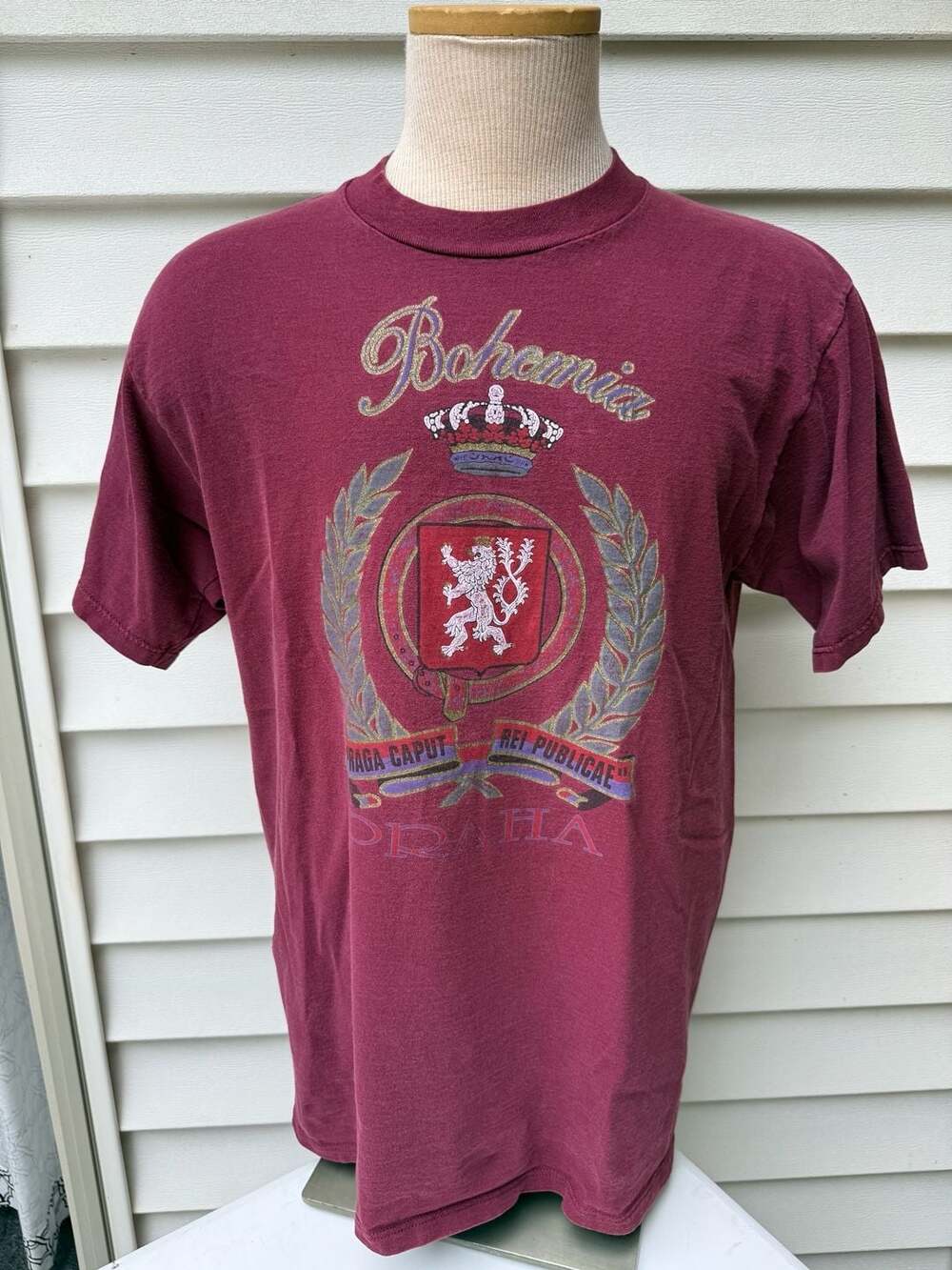 Vintage Jerzees Bohemia Prague T-Shirt Size L Crest